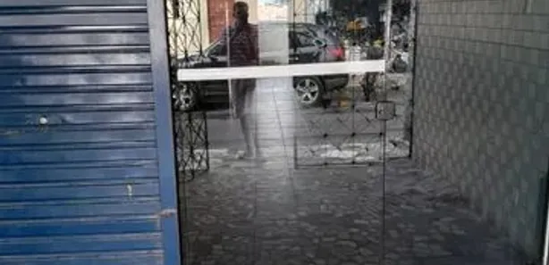 Ponto Comercial para alugar, 90m² no Boca do Rio, Salvador