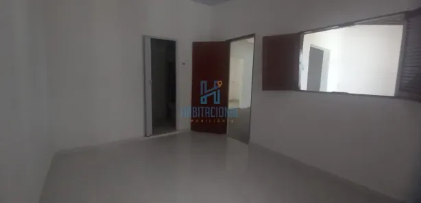 Casa com 1 Quarto para alugar, 53m² no Alecrim, Natal