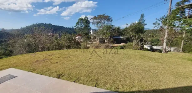 Casa de Condomínio com 3 Quartos à venda, 267m² no , Santo Antônio do Pinhal