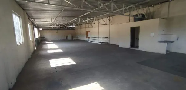 Galpão/Depósito/Armazém para alugar, 1200m² no Jatobá (Barreiro), Belo Horizonte