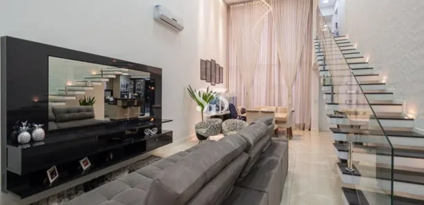 Sobrado com 4 Quartos à venda, 210m² no Vila Real, Hortolândia