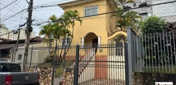 Imóvel Comercial com 6 Quartos para alugar, 300m² no Serra, Belo Horizonte