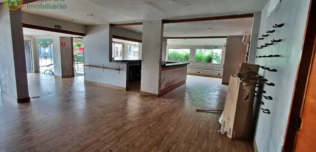 Ponto Comercial para alugar, 250m² no Jardim das Nações, Taubaté