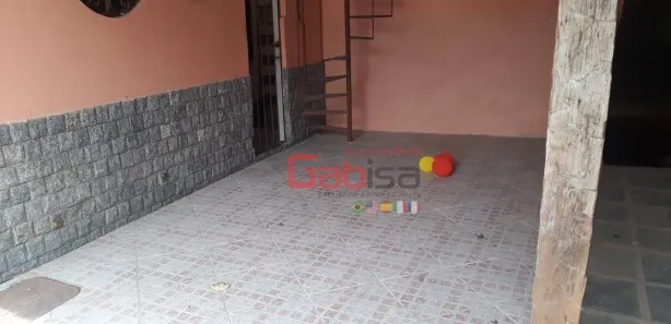 Casa com 2 Quartos para alugar, 130m² no Parque Riviera, Cabo Frio