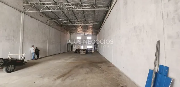 Galpão/Depósito/Armazém para alugar, 330m² no Bacaetava, Iperó