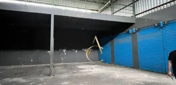 Galpão/Depósito/Armazém para venda ou aluguel, 300m² no Jardim Alvorada, Nova Iguaçu