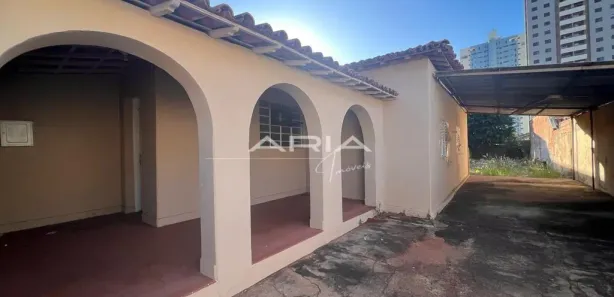 Casa com 4 Quartos à venda, 304m² no Centro, Araraquara