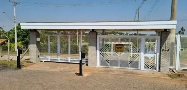Fazenda/Sítio com 2 Quartos à venda, 250m² no Garça, Garça