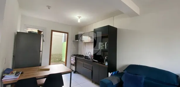 Sobrado com 3 Quartos à venda, 44m² no Loteamento Neto, Portão