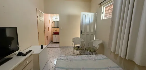 Kitnet com 1 Quarto para alugar, 30m² no Guanambi, Guanambi