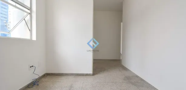 Sala Comercial à venda, 81m² no Lourdes, Belo Horizonte