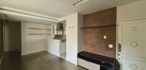 Apartamento com 2 Quartos à venda, 75m² no Leme, Rio de Janeiro