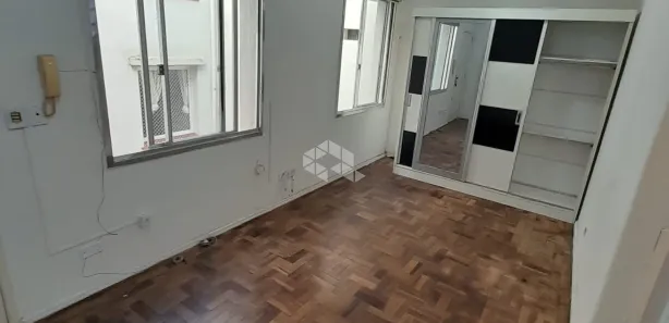 Apartamento com 1 Quarto à venda, 32m² no Farroupilha, Porto Alegre