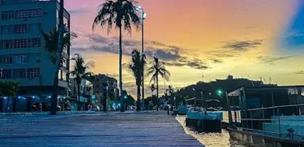 Ponto Comercial para venda ou aluguel, 200m² no Centro, Cabo Frio