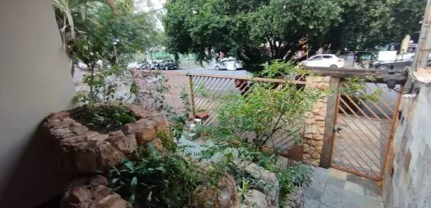 Casa com 7 Quartos para alugar, 360m² no Funcionários, Belo Horizonte