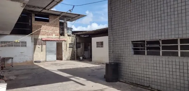 Galpão/Depósito/Armazém para alugar, 360m² no Dom Avelar, Salvador