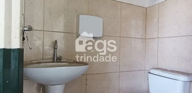 Imóvel Comercial para venda ou aluguel, 270m² no Bicas, Santa Luzia
