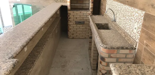 Casa com 5 Quartos para venda ou aluguel, 400m² no Centro, Nova Iguaçu