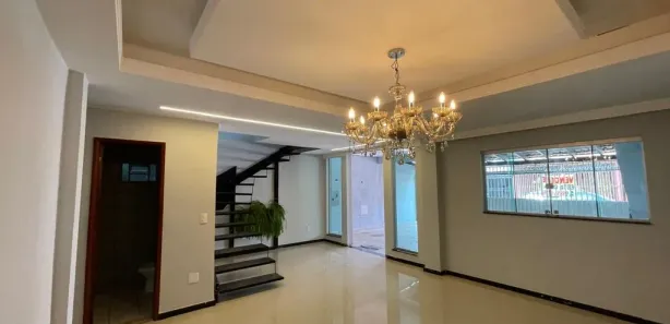 Sobrado com 4 Quartos à venda, 400m² no Ceilândia Norte, Brasília