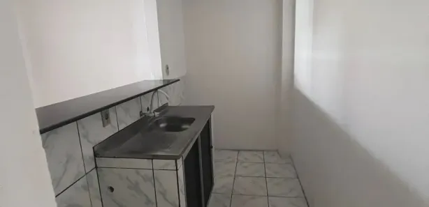 Prédio Comercial com 12 Quartos à venda, 480m² no Itapuã, Salvador