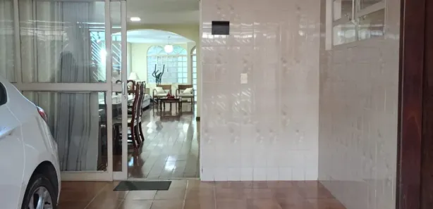 Casa com 5 Quartos à venda, 254m² no Asa Sul, Brasília