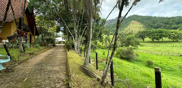 Fazenda/Sítio com 3 Quartos à venda, 300m² no Comunidade Urbana de Reta Grande, Guarapari