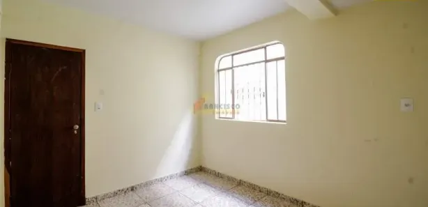 Casa com 3 Quartos para alugar, 79m² no Tietê, Divinópolis