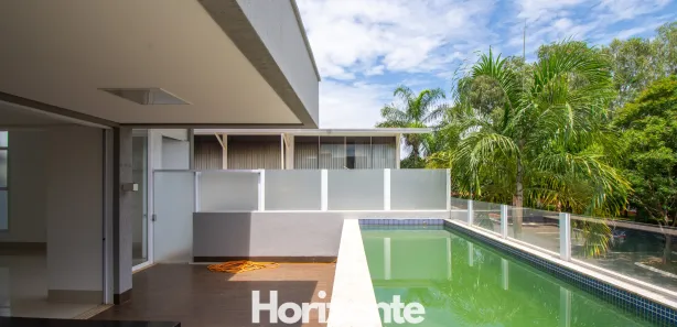 Casa de Condomínio com 4 Quartos à venda, 272m² no Jardins Valência, Goiânia
