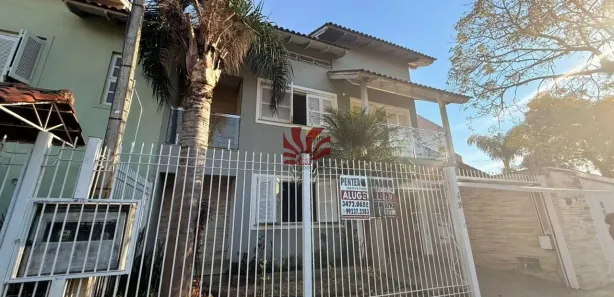 Sobrado com 3 Quartos para alugar, 190m² no Igara, Canoas