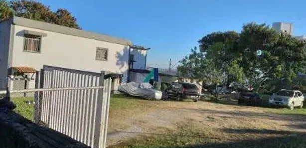 Lote/Terreno com 1 Quarto para alugar, 2300m² no Heliópolis, Belo Horizonte