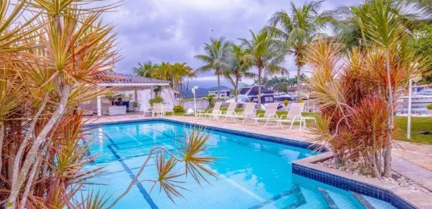 Casa de Condomínio com 5 Quartos à venda, 751m² no Balneario Praia do Perequê, Guarujá