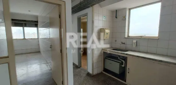 Sala Comercial para alugar, 544m² no Santa Efigênia, Belo Horizonte