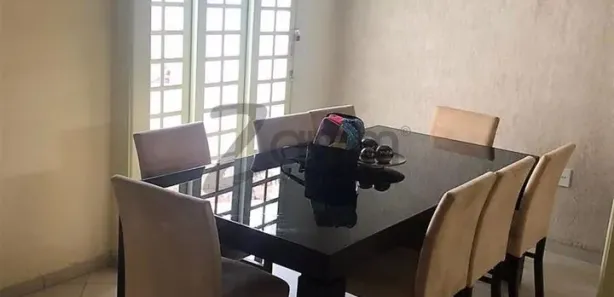 Sobrado com 3 Quartos à venda, 260m² no Vila Real Continuação, Hortolândia
