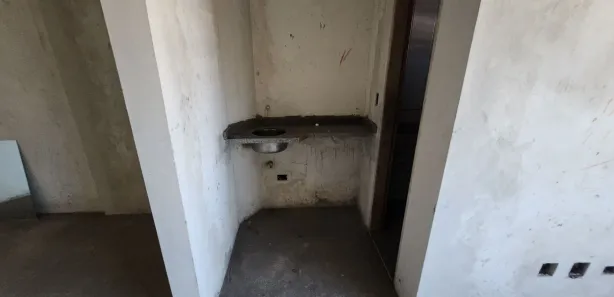 Sala Comercial à venda, 47m² no Boqueirão, Santos