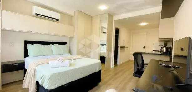 Flat com 1 Quarto para alugar, 30m² no Mont Serrat, Porto Alegre