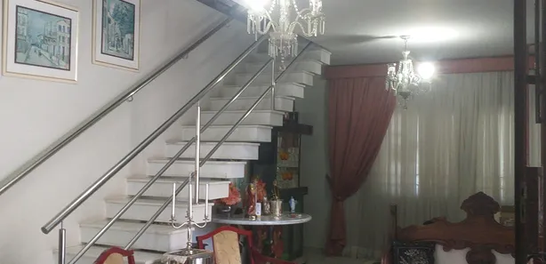 Casa com 3 Quartos para alugar, 610m² no Jardim Apipema, Salvador