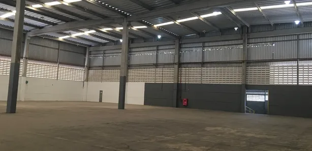 Galpão/Depósito/Armazém para alugar, 2200m² no Águas Claras, Salvador