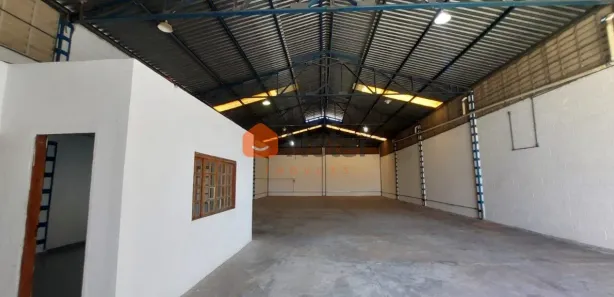 Galpão/Depósito/Armazém para alugar, 395m² no Boa Esperança, Santa Luzia