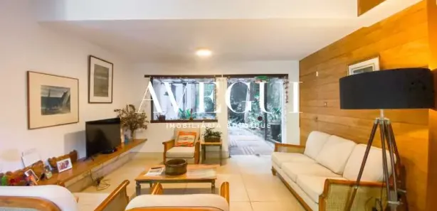 Casa com 4 Quartos à venda, 218m² no Humaitá, Rio de Janeiro