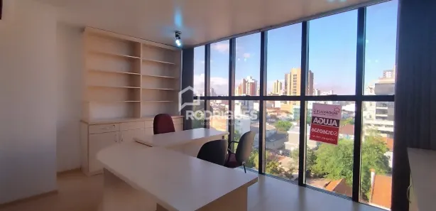 Sala Comercial à venda, 29m² no Centro, São Leopoldo