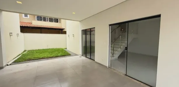 Sobrado com 3 Quartos à venda, 133m² no Plano Diretor Sul, Palmas