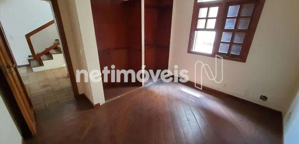 Ponto Comercial com 7 Quartos para alugar, 600m² no Santa Tereza, Belo Horizonte