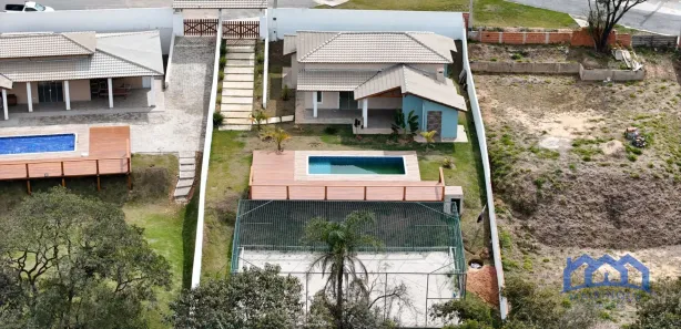 Fazenda/Sítio com 3 Quartos à venda, 1000m² no , Mairinque