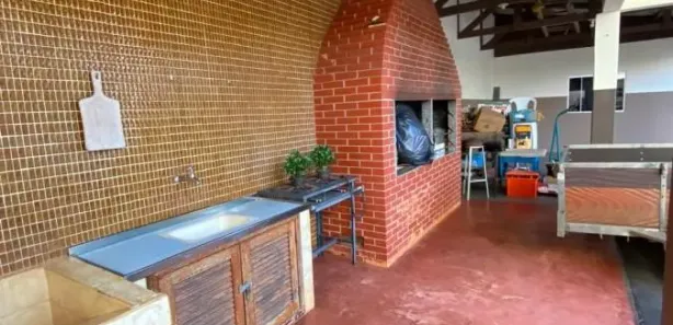 Apartamento com 3 Quartos para alugar, 348m² no Centro, Campo Mourão