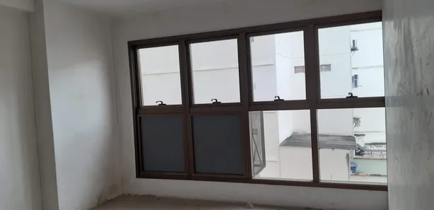 Sala Comercial à venda, 25m² no São Domingos, Niterói