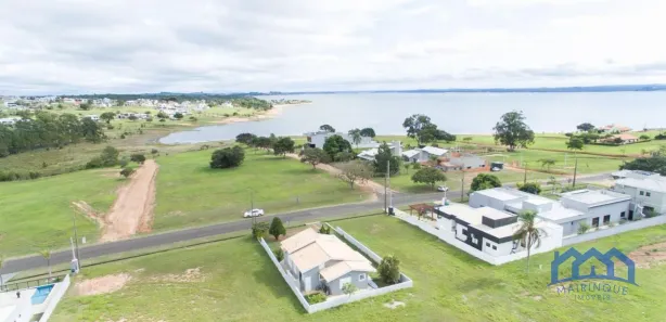 Casa de Condomínio com 3 Quartos à venda, 450m² no Campos de Holambra II, Paranapanema