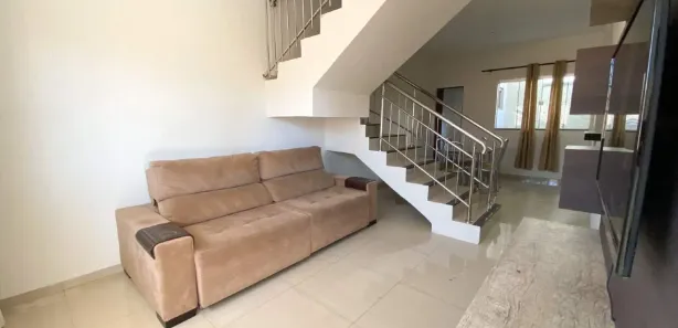 Sobrado com 3 Quartos para alugar, 108m² no Plano Diretor Sul, Palmas