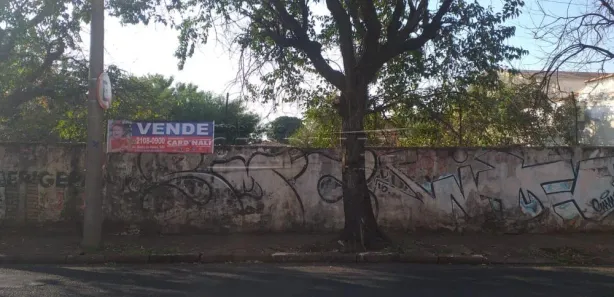 Lote/Terreno à venda, 687m² no Centro, Araraquara