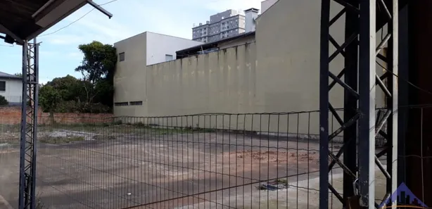 Imóvel Comercial com 1 Quarto para alugar, 455m² no Cruzeiro, Caxias do Sul