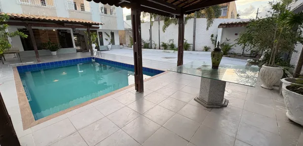 Casa com 5 Quartos para alugar, 360m² no Boa Viagem, Recife